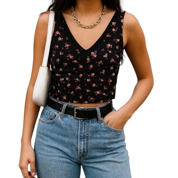 Womens Floral Print Sleeveless Fitted Crop Top Size Medium Black Pink Ponte Knit - Picture 2 of 10